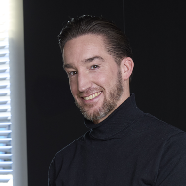 VanLaere0242_DANNY_1080x1350px (1) aangepast_1.png